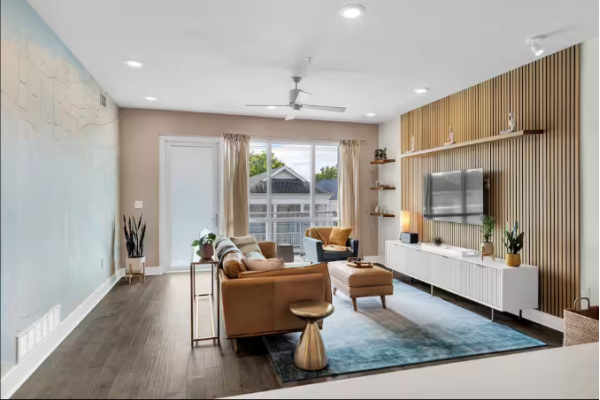 Bohemian Bywater Hideaway: 2BR Condo w/Gym & Pool