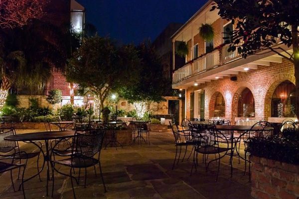 Broussards Restaurant & Courtyard
