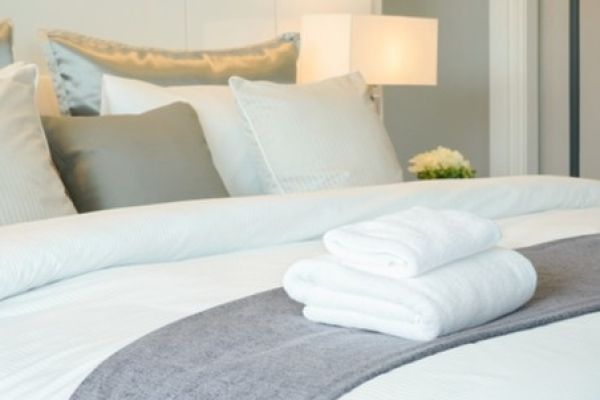 Mid Stay Housekeeping (Linens and Towels | 1-2 Bedrooms)