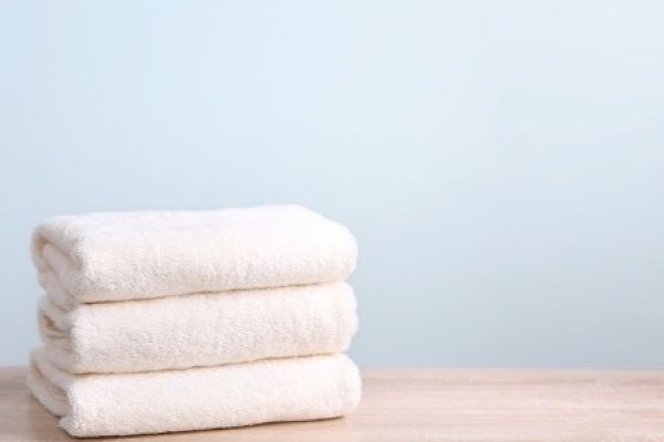 Mid-Stay Housekeeping (Towels Only | 1-2 Bedroom)