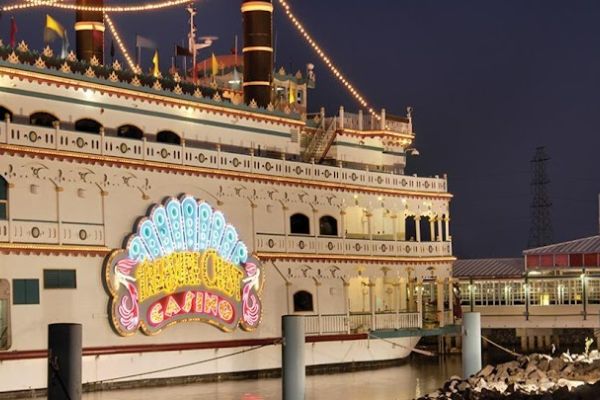 Treasure Chest Casino