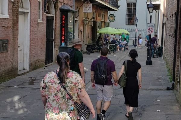 The Local’s Guide to the French Quarter Tour