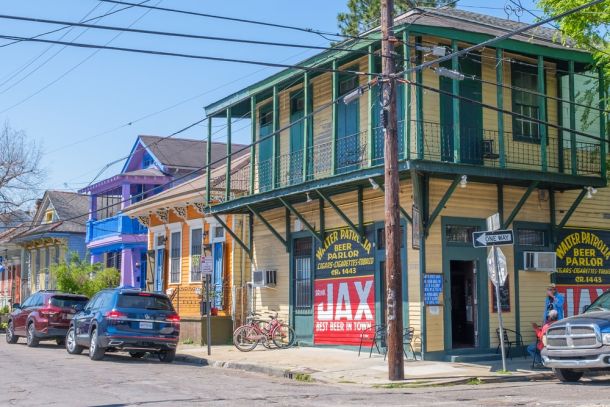wp-content/uploads/travelers-guide-to-bywater-new-orleans-1.jpg