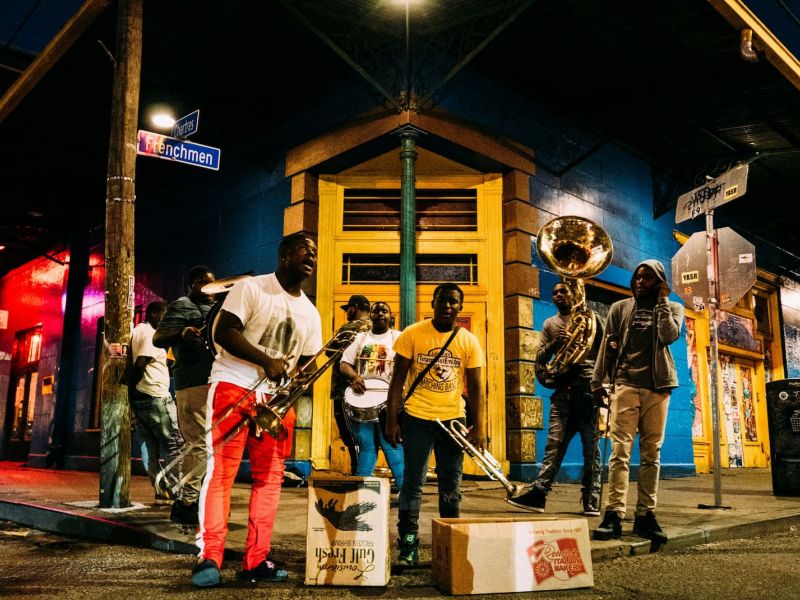 wp-content/uploads/new-orleans-jazz-fest-2024-lineup-tips.jpg