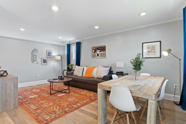 Quiet Retreat Off Magazine w/ Balcony & Parking!