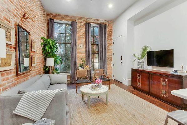 4BR Gem on Gravier: Close to Dining & Souvenirs