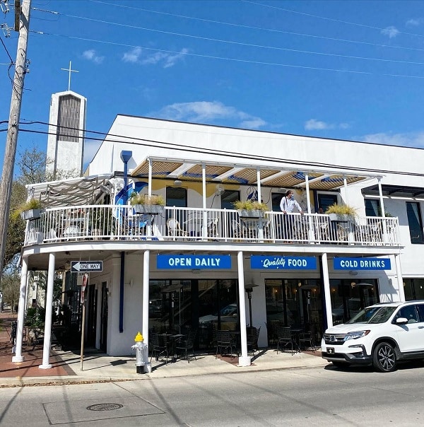 Junior’s On Harrison
