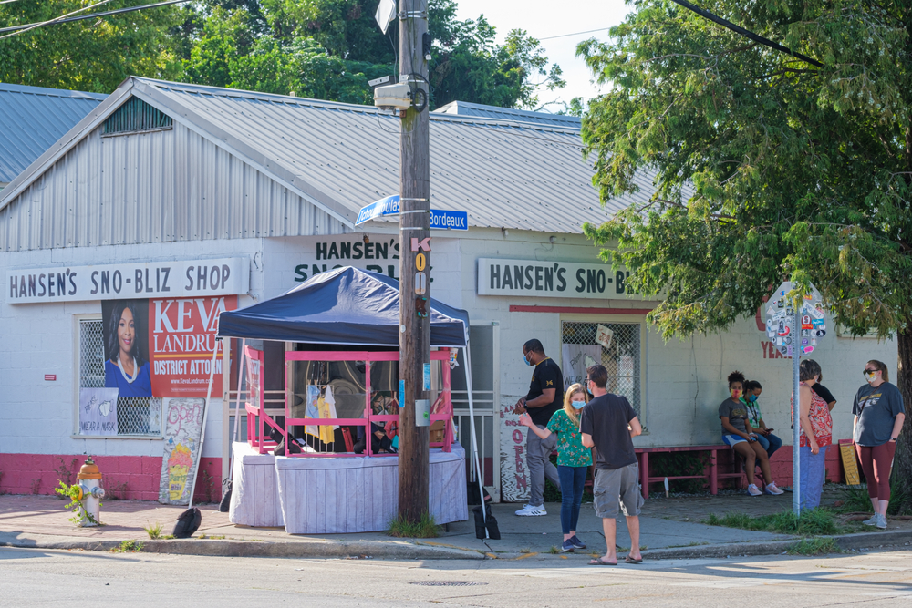 Hansen’s Sno-Bliz Snowball Stand