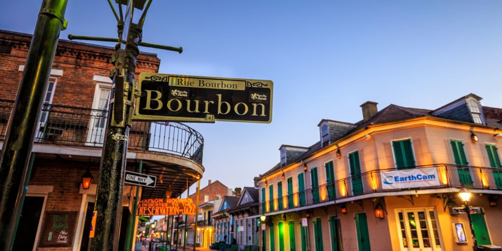 Tips to Navigate Bourbon Street Like a Local